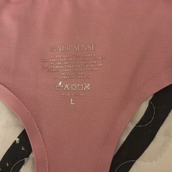 3 new pairs of thongs - Picture 9 of 11